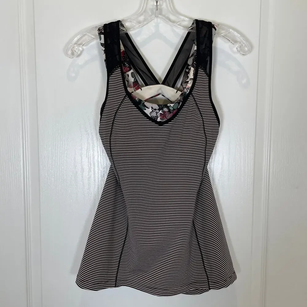 Lululemon Super Sport Tank‎ Top Built in Bra Striped Butterfly Print 6